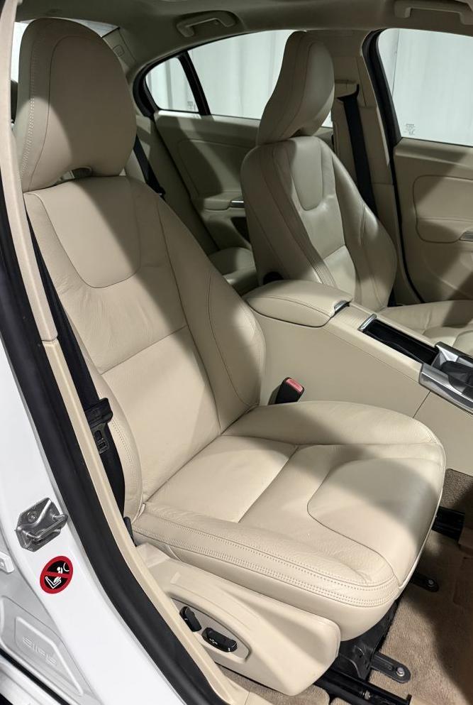 Volvo S40 T5 AWD 2014