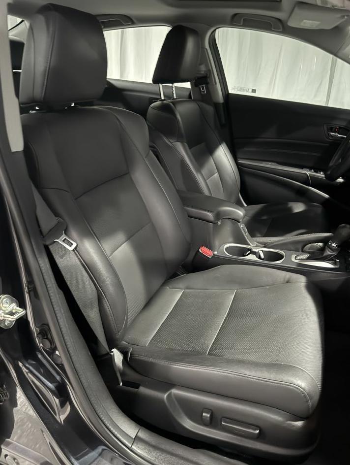 Acura ILX 8-Spd AT w/ Premium Package 2016