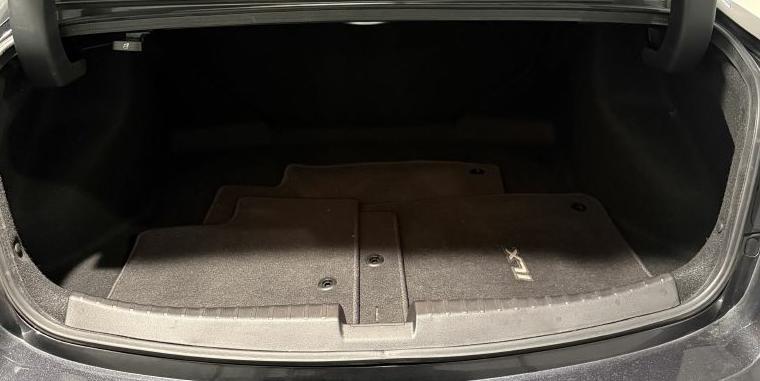 Acura ILX 8-Spd AT w/ Premium Package 2016