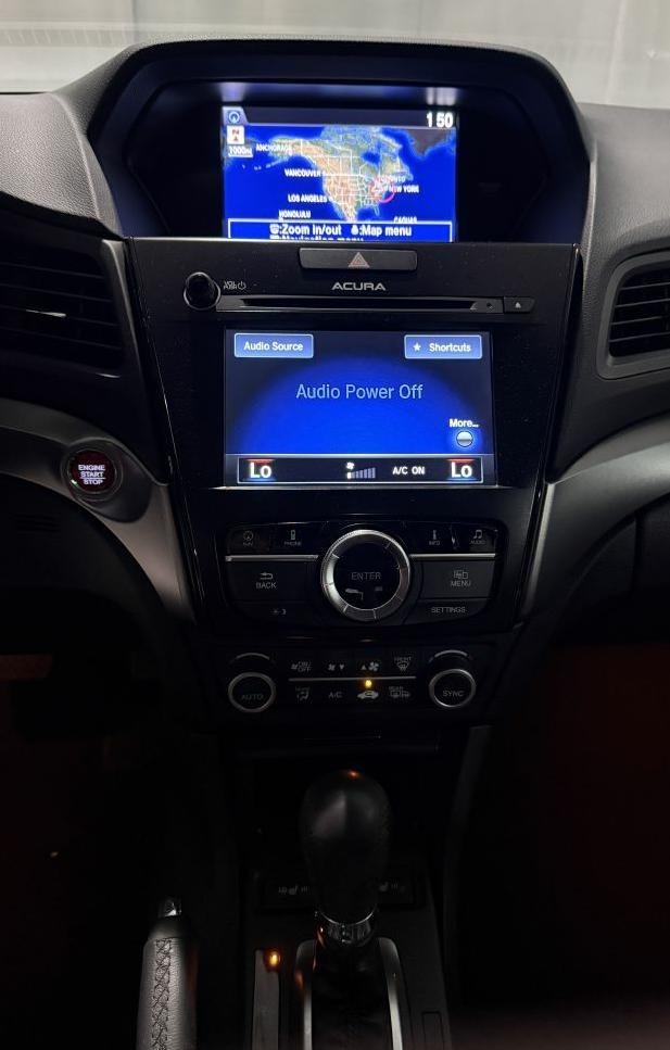 Acura ILX 8-Spd AT w/ Premium Package 2016