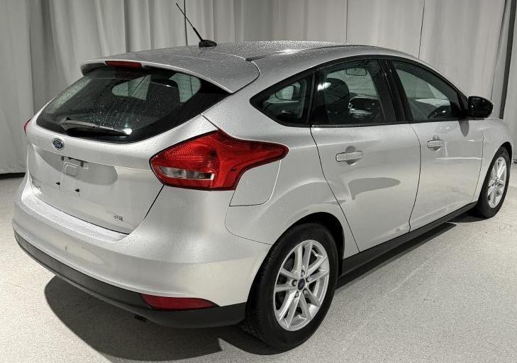 Ford Focus SE Hatch 2015