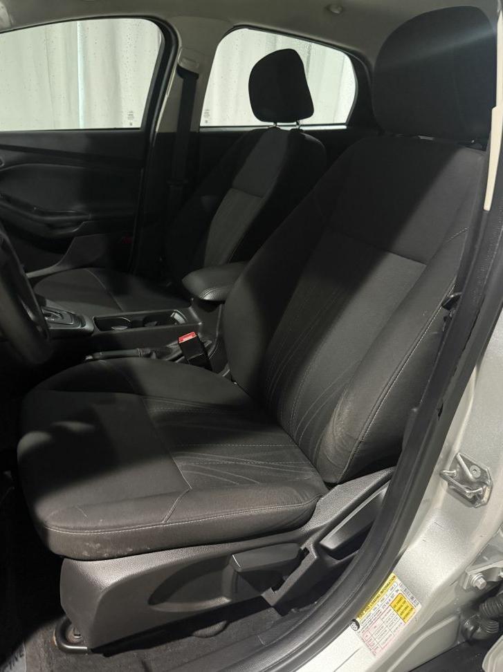 Ford Focus SE Hatch 2015
