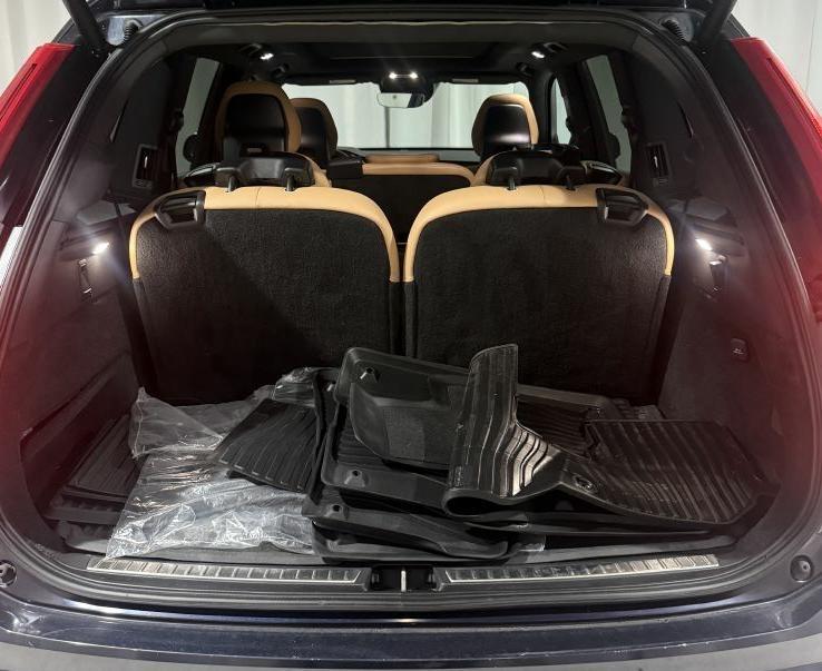 Volvo XC90 T6 Momentum AWD 2017