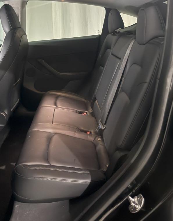 Tesla Model Y Long Range 2021