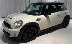 2013 MINI Cooper 