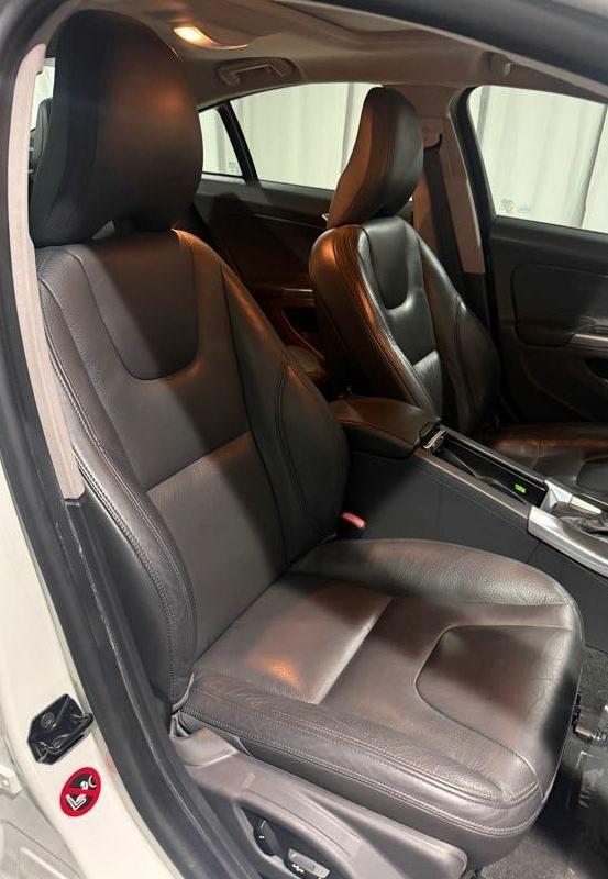 Volvo S40 T5 AWD 2013