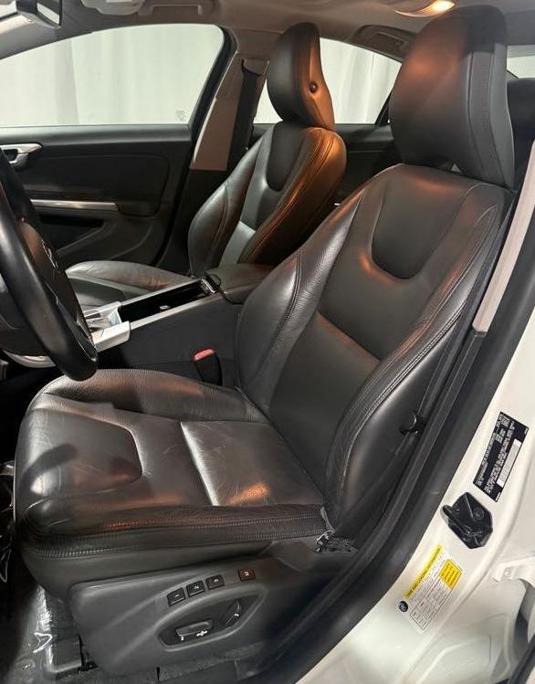 Volvo S40 T5 AWD 2013