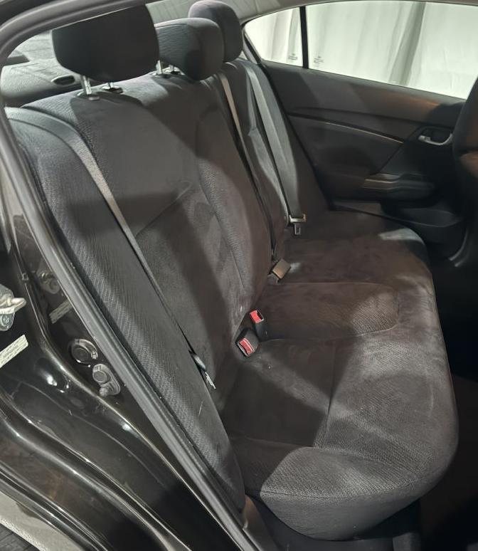 Honda Civic LX Sedan 5-Speed AT 2013