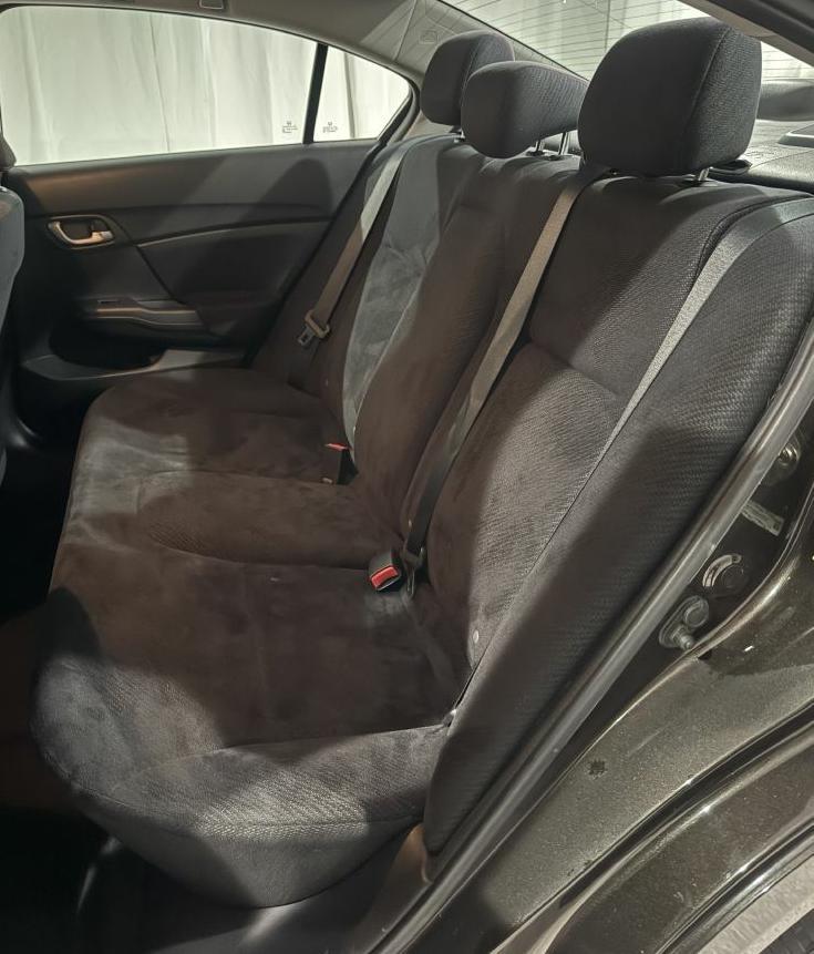 Honda Civic LX Sedan 5-Speed AT 2013