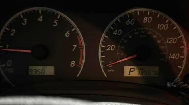 Toyota Corolla S 5-Speed MT 2011