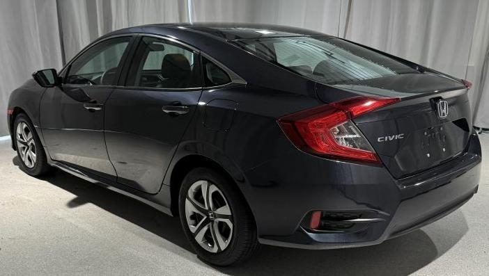 Honda Civic LX Sedan CVT 2017
