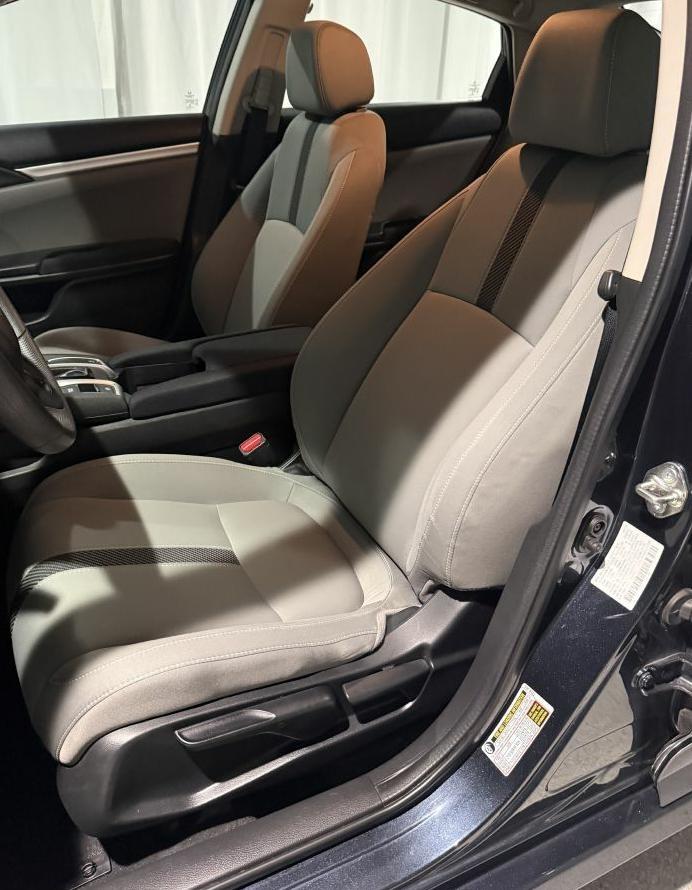 Honda Civic LX Sedan CVT 2017