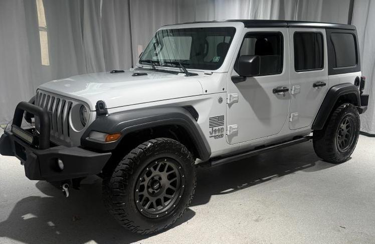 Jeep Wrangler Unlimited Sport 2018