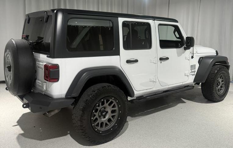 Jeep Wrangler Unlimited Sport 2018