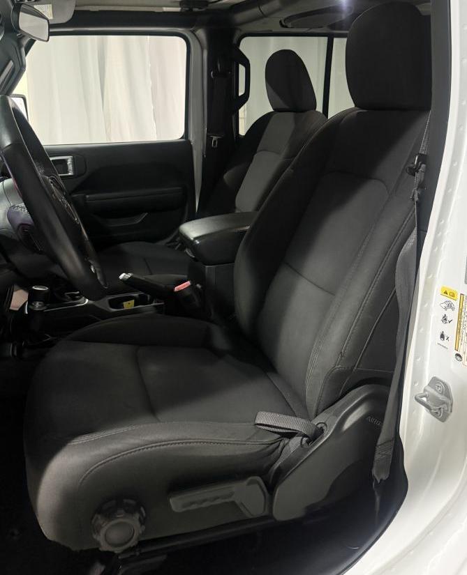 Jeep Wrangler Unlimited Sport 2018