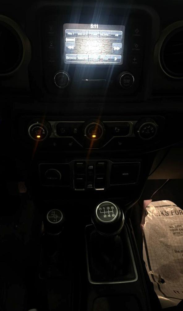 Jeep Wrangler Unlimited Sport 2018