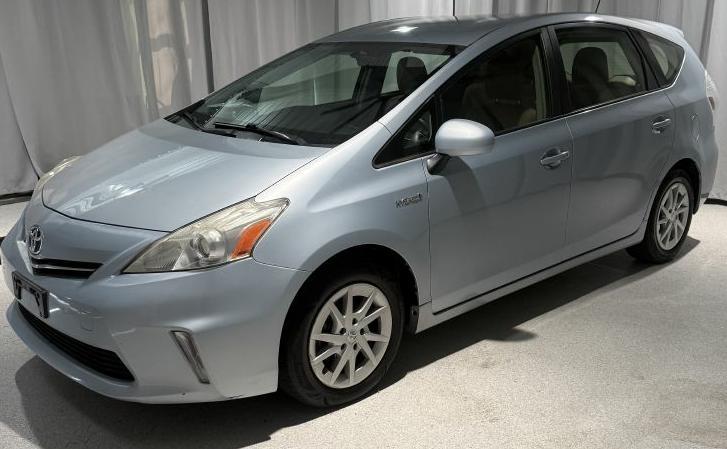 2013 Toyota Prius V Three