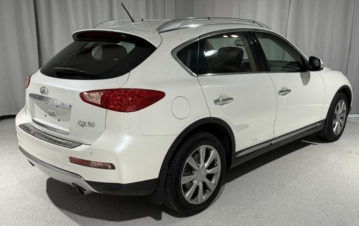 Infiniti QX50 Base AWD 2017