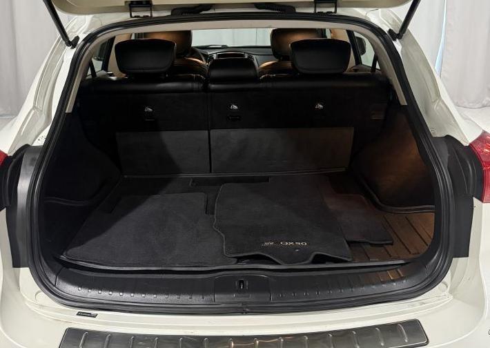 Infiniti QX50 Base AWD 2017