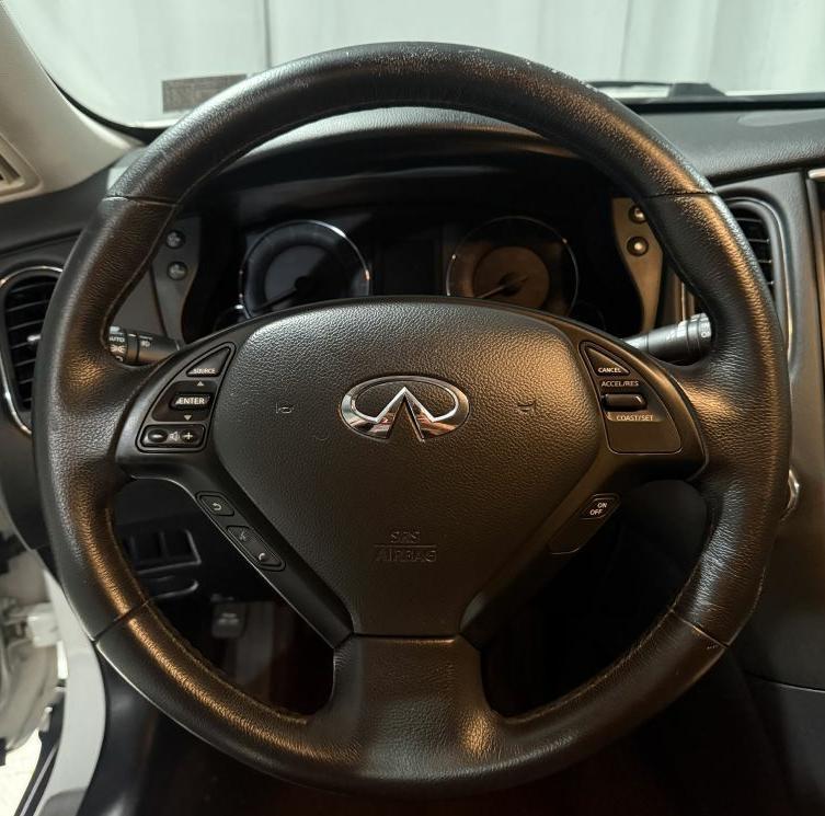Infiniti QX50 Base AWD 2017