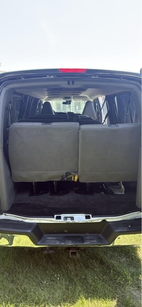 2019 Chevrolet Express Passenger LT - Photo 6