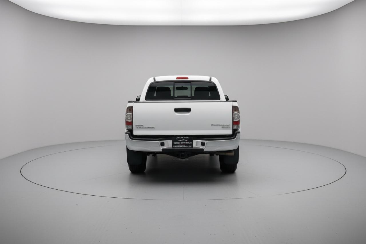 Toyota Tacoma PreRunner Double Cab Auto 2WD 2013