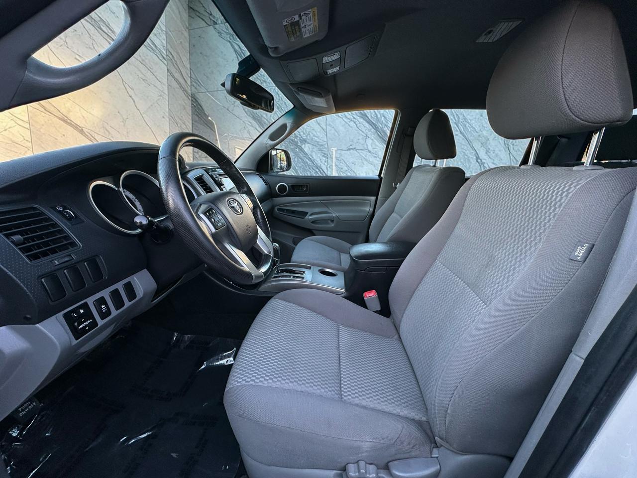 Toyota Tacoma PreRunner Double Cab Auto 2WD 2013