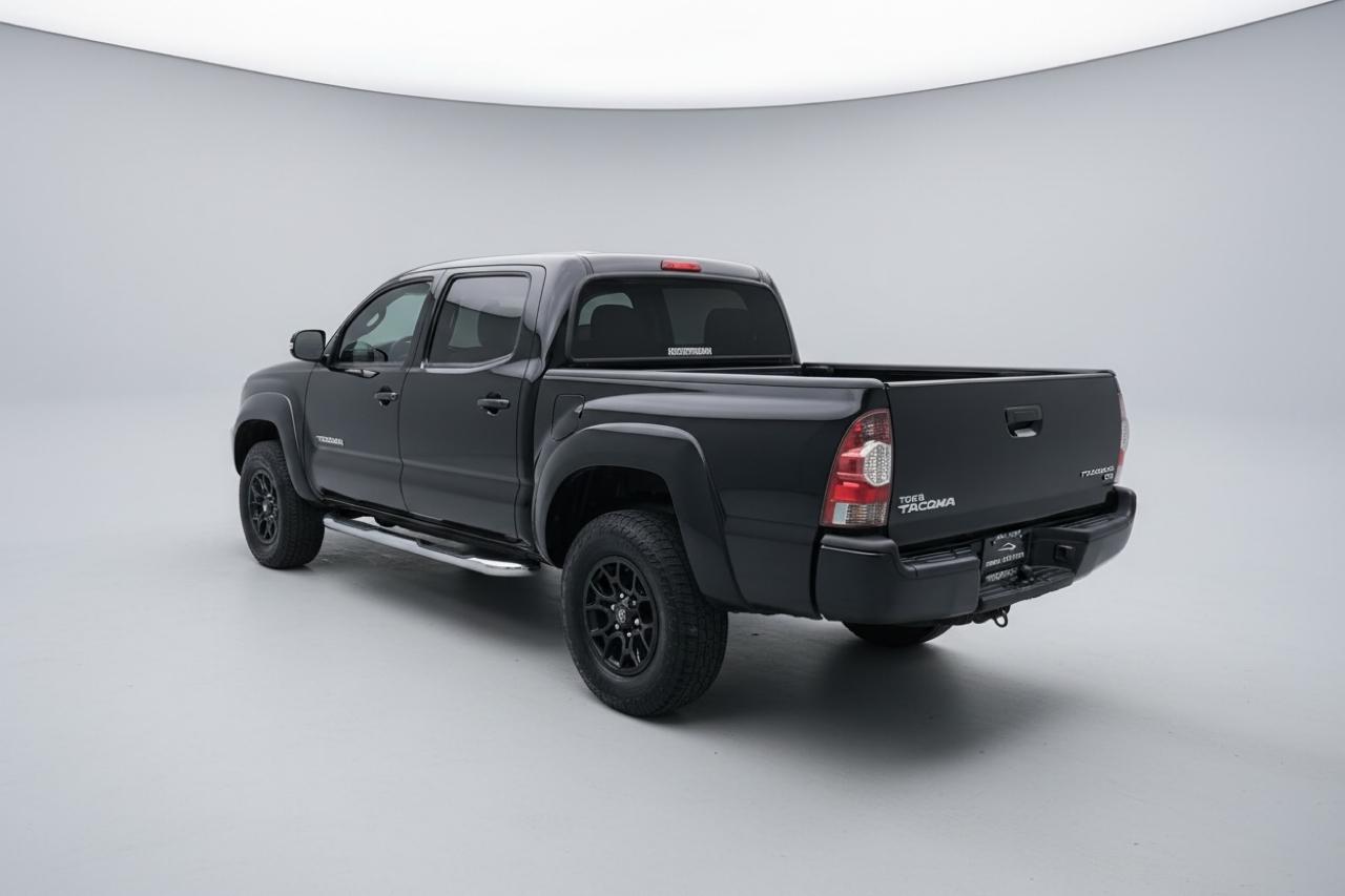Toyota Tacoma PreRunner Double Cab V6 Auto 2WD 2006
