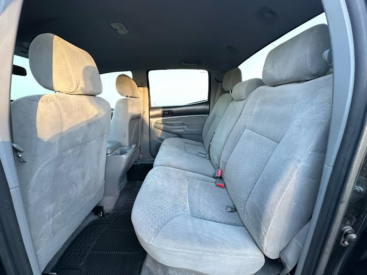 Toyota Tacoma PreRunner Double Cab V6 Auto 2WD 2006