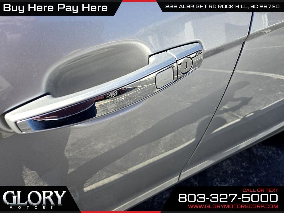 Cadillac SRX FWD 4dr Performance Collection 2011