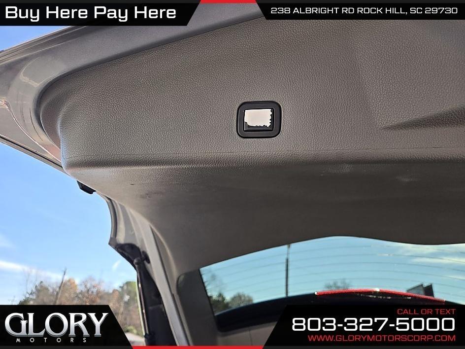 Cadillac SRX FWD 4dr Performance Collection 2011