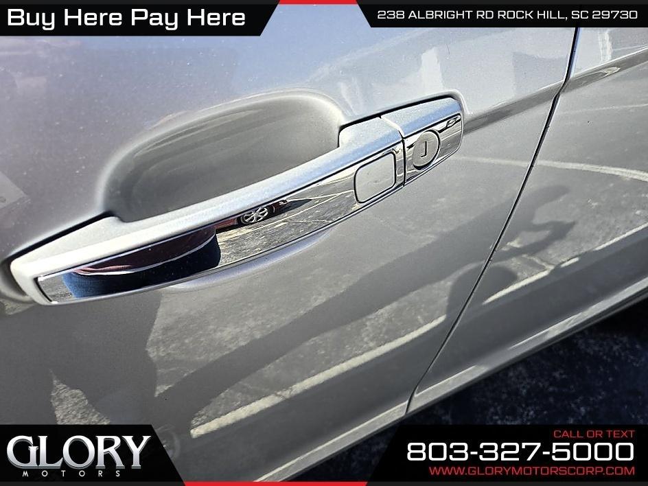 Cadillac SRX FWD 4dr Performance Collection 2011