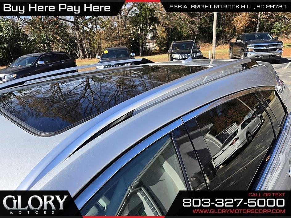 Cadillac SRX FWD 4dr Performance Collection 2011