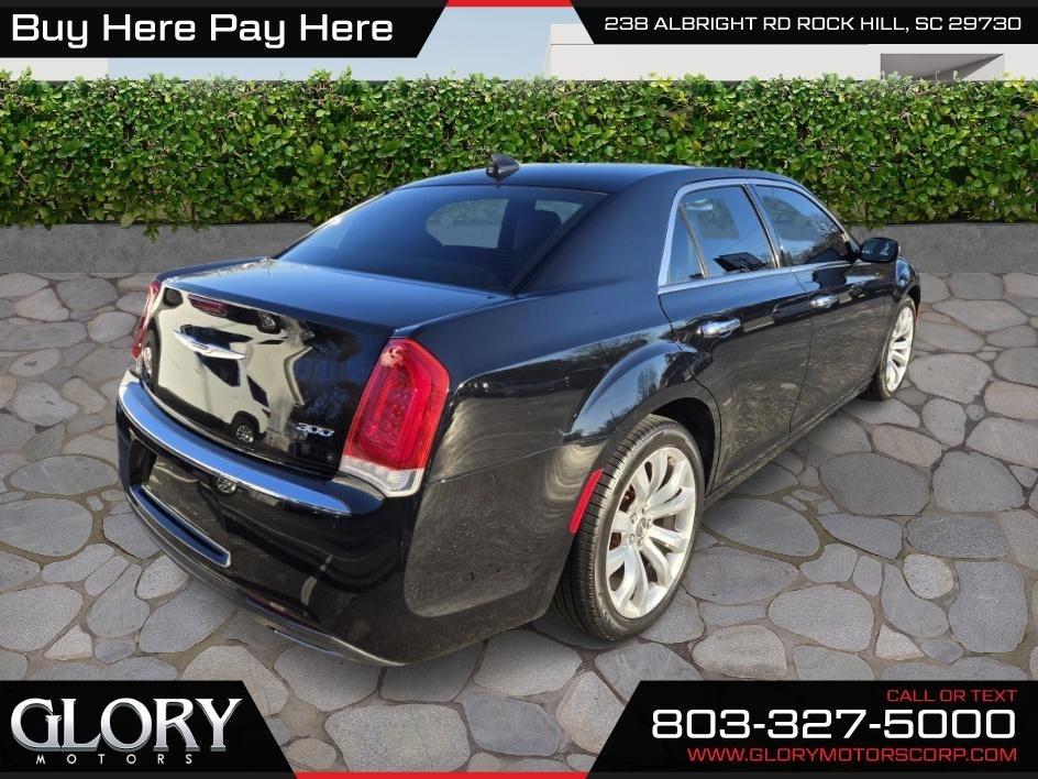 Chrysler 300 Limited RWD 2019