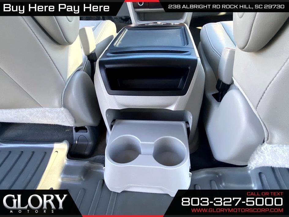 Toyota Sienna 5dr 7-Pass Van V6 XLE AAS FWD (Natl) 2013