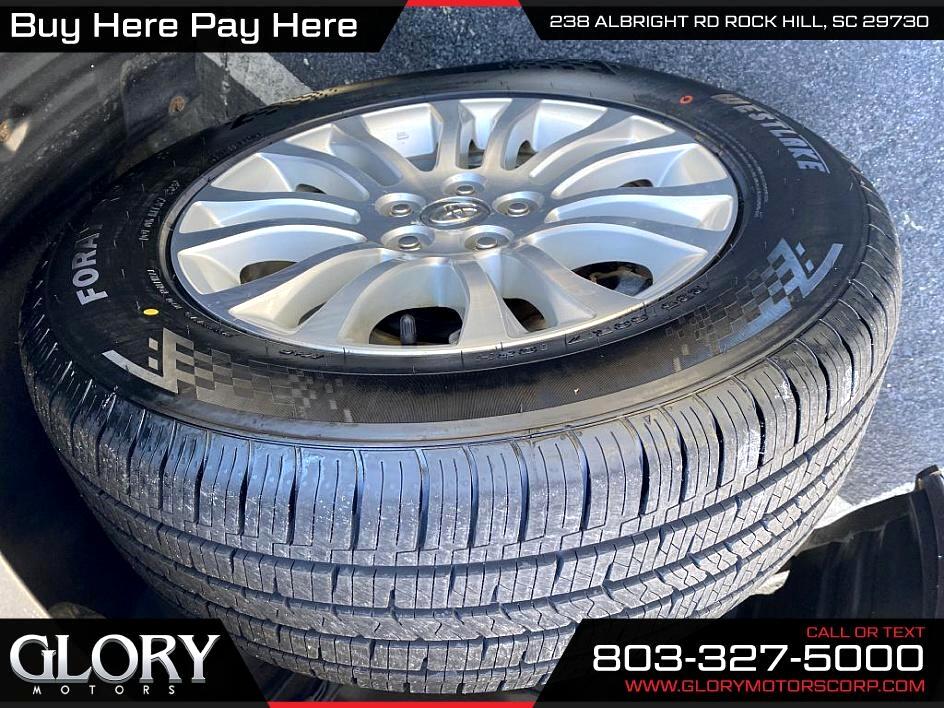 Toyota Sienna 5dr 7-Pass Van V6 XLE AAS FWD (Natl) 2013