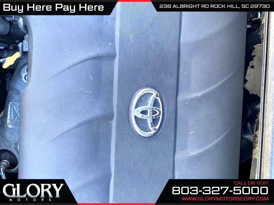 Toyota Sienna 5dr 7-Pass Van V6 XLE AAS FWD (Natl) 2013