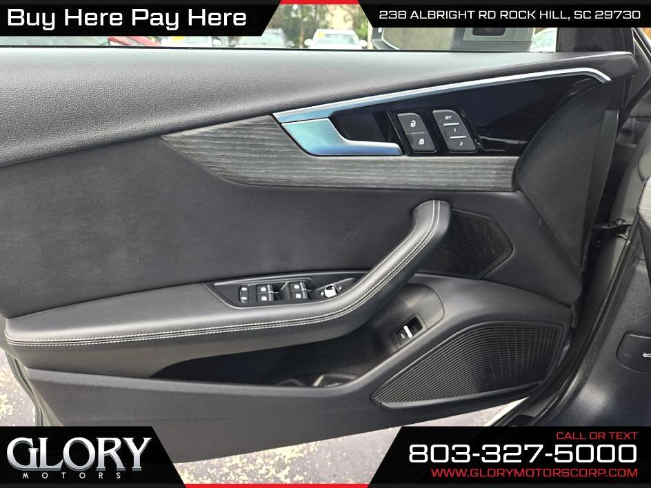 Audi A4 Sedan S line Premium Plus 45 TFSI quattro 2023