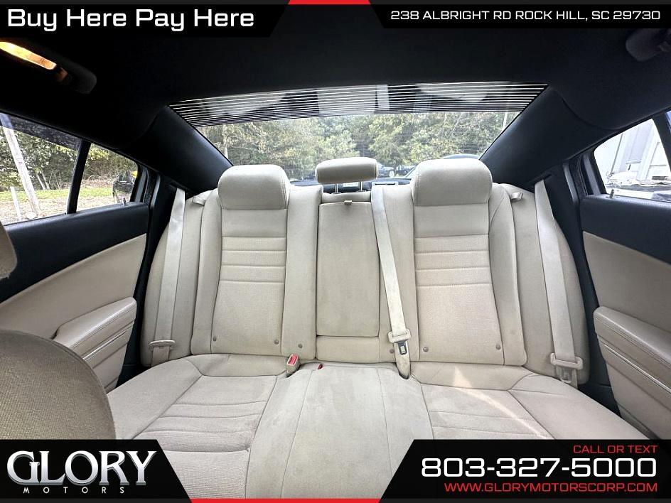 Dodge Charger 4dr Sdn SE RWD 2014