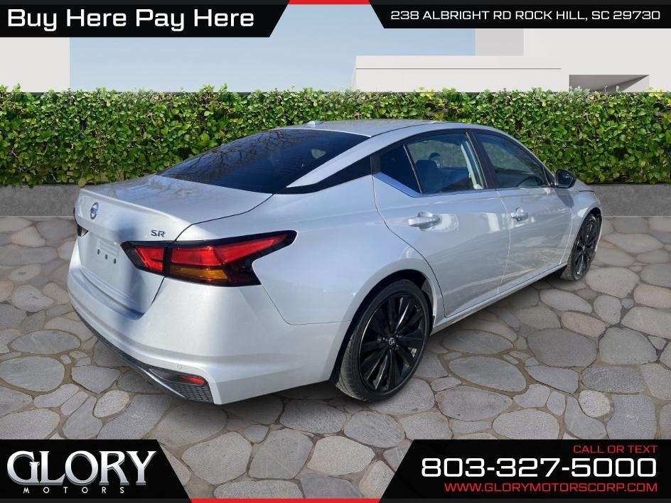 Nissan Altima 2.5 SR Sedan 2021