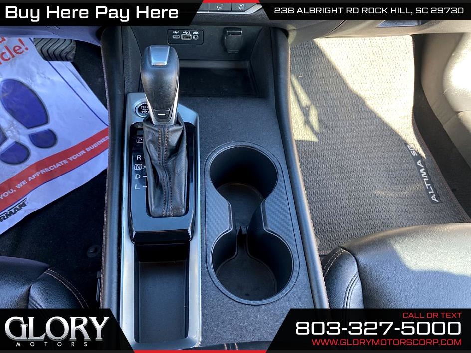 Nissan Altima 2.5 SR Sedan 2021