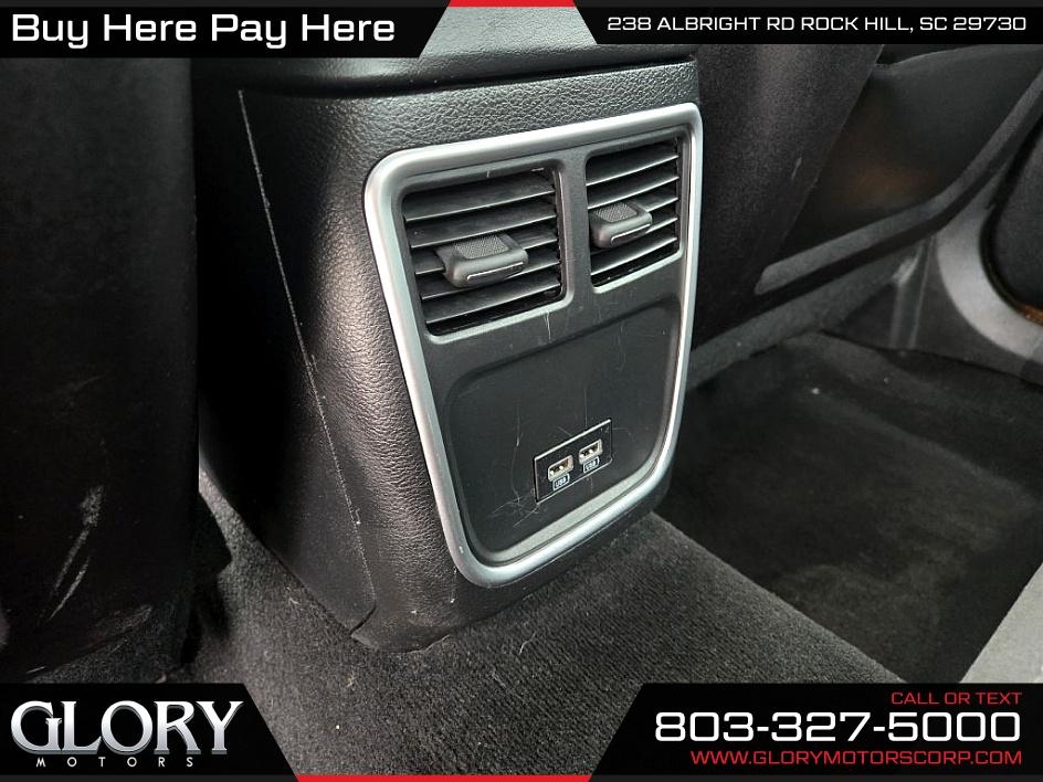 Dodge Charger SXT RWD 2019