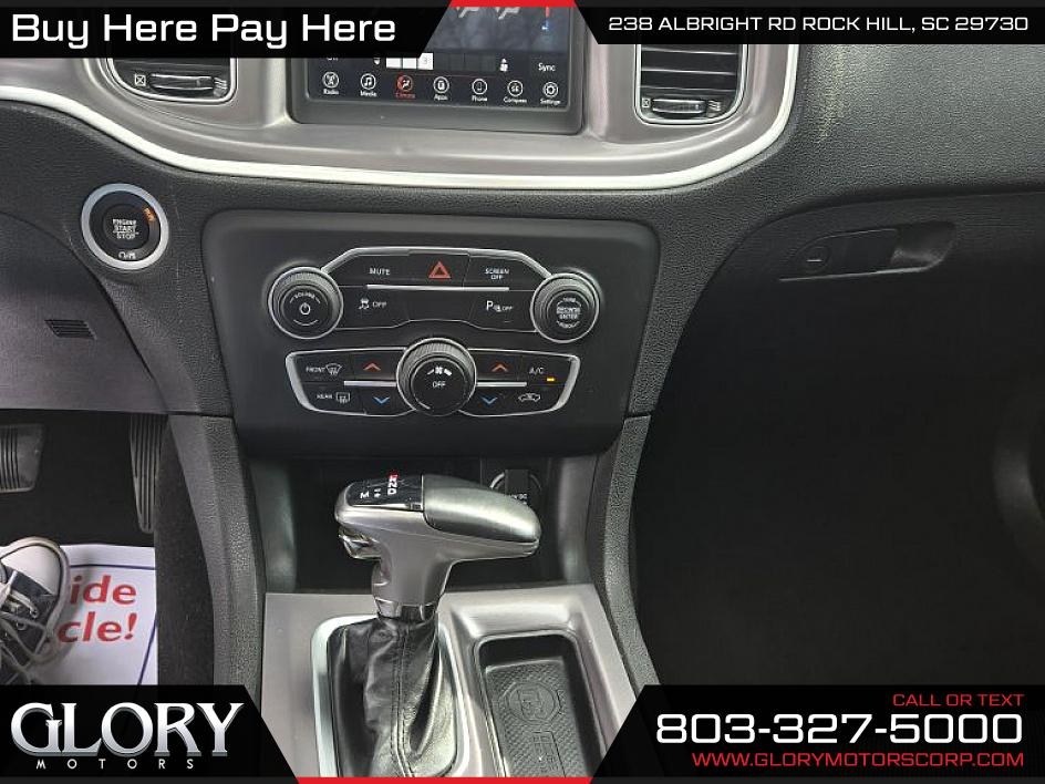 Dodge Charger SXT RWD 2019