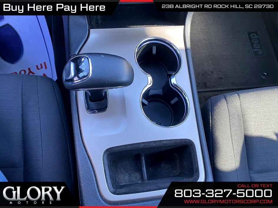 Jeep Grand Cherokee RWD 4dr Laredo 2015