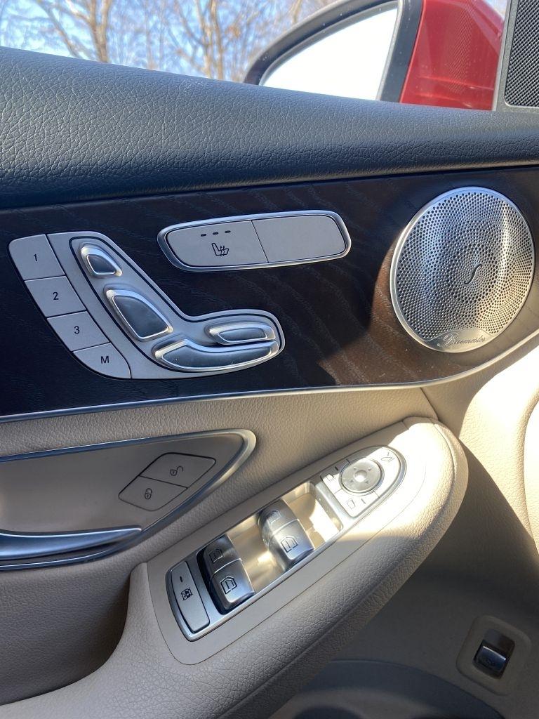 Mercedes-Benz GLC GLC 300 4MATIC SUV 2019