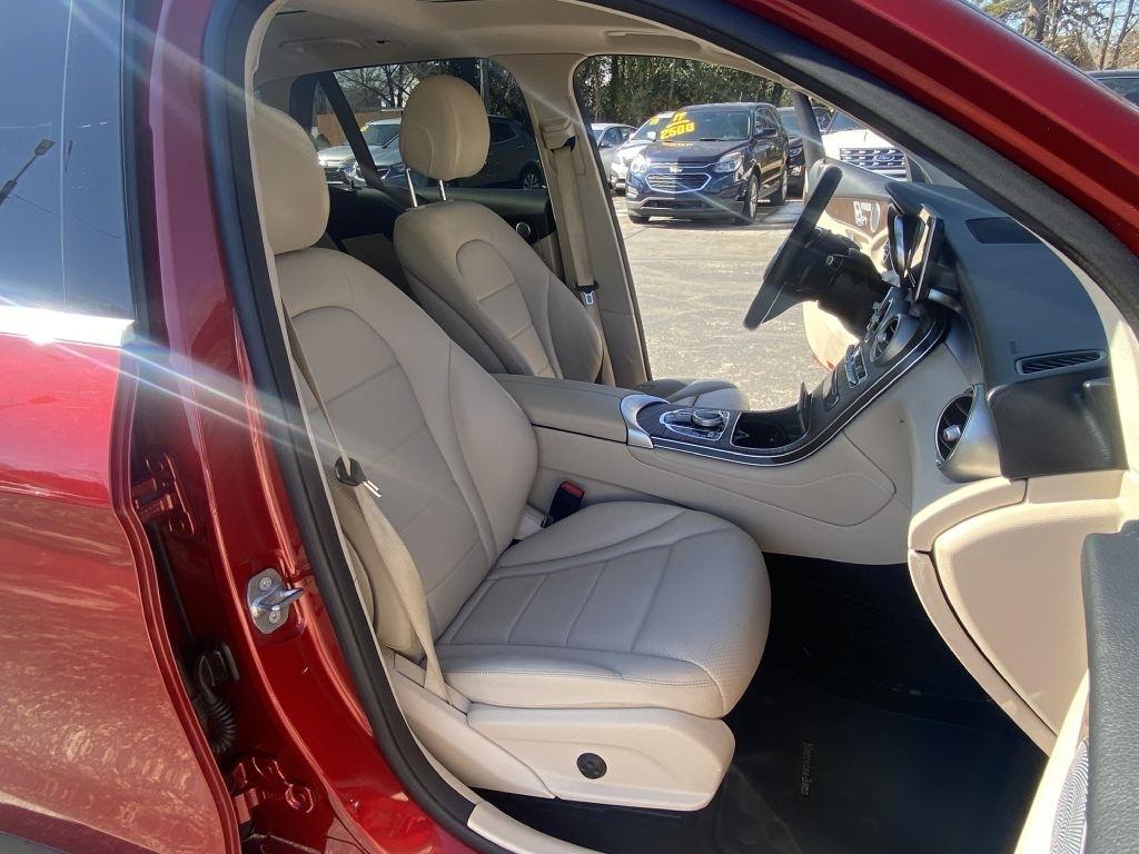 Mercedes-Benz GLC GLC 300 4MATIC SUV 2019