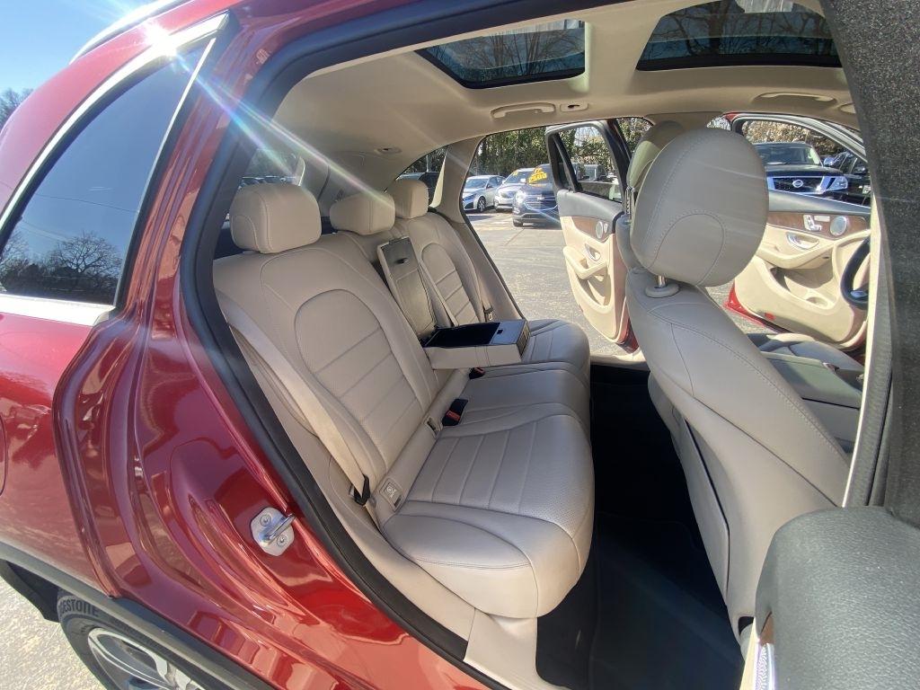 Mercedes-Benz GLC GLC 300 4MATIC SUV 2019