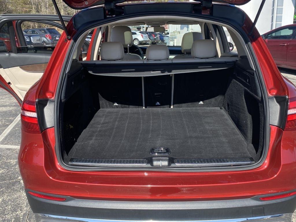 Mercedes-Benz GLC GLC 300 4MATIC SUV 2019