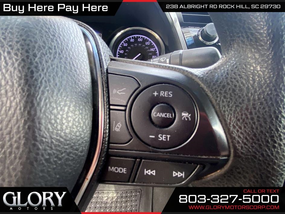 Toyota Camry XLE Auto (Natl) 2019