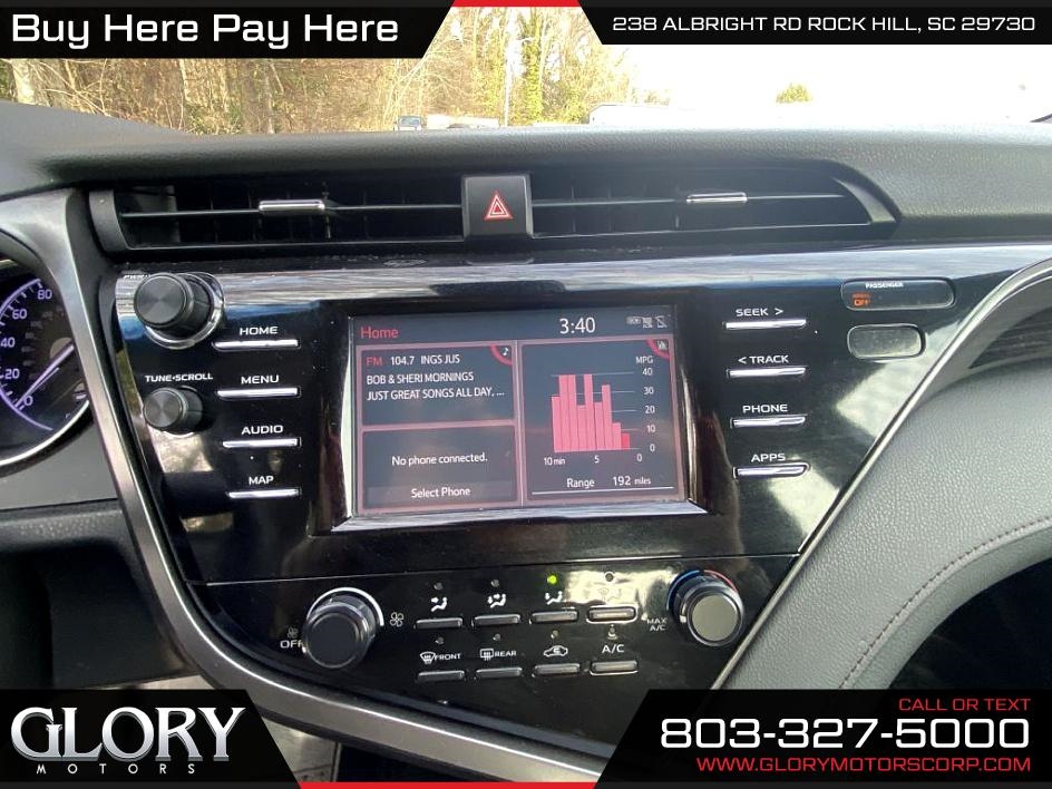 Toyota Camry XLE Auto (Natl) 2019